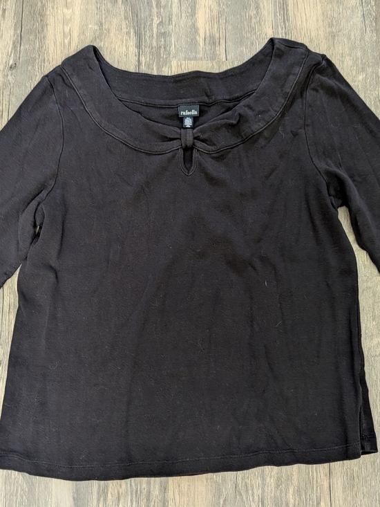 Rafaella Tops - Rafaella Black Keyhole Scoop Neck Long Sleeve Top